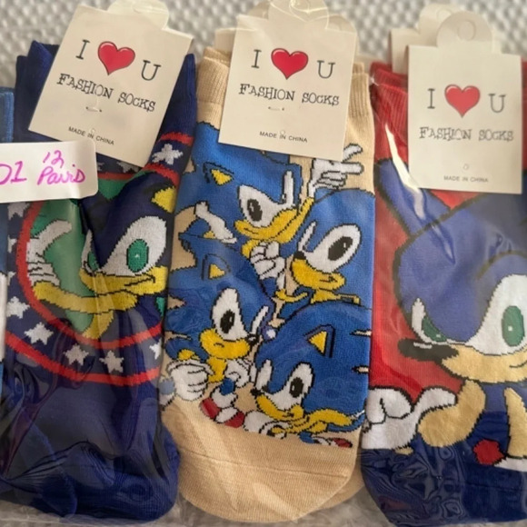 12 PAIR of Unisex Character Socks BRAND NEW UNOPENED PACKAGE WOMEN SIZE 4.5 - 9 - Picture 6 of 6